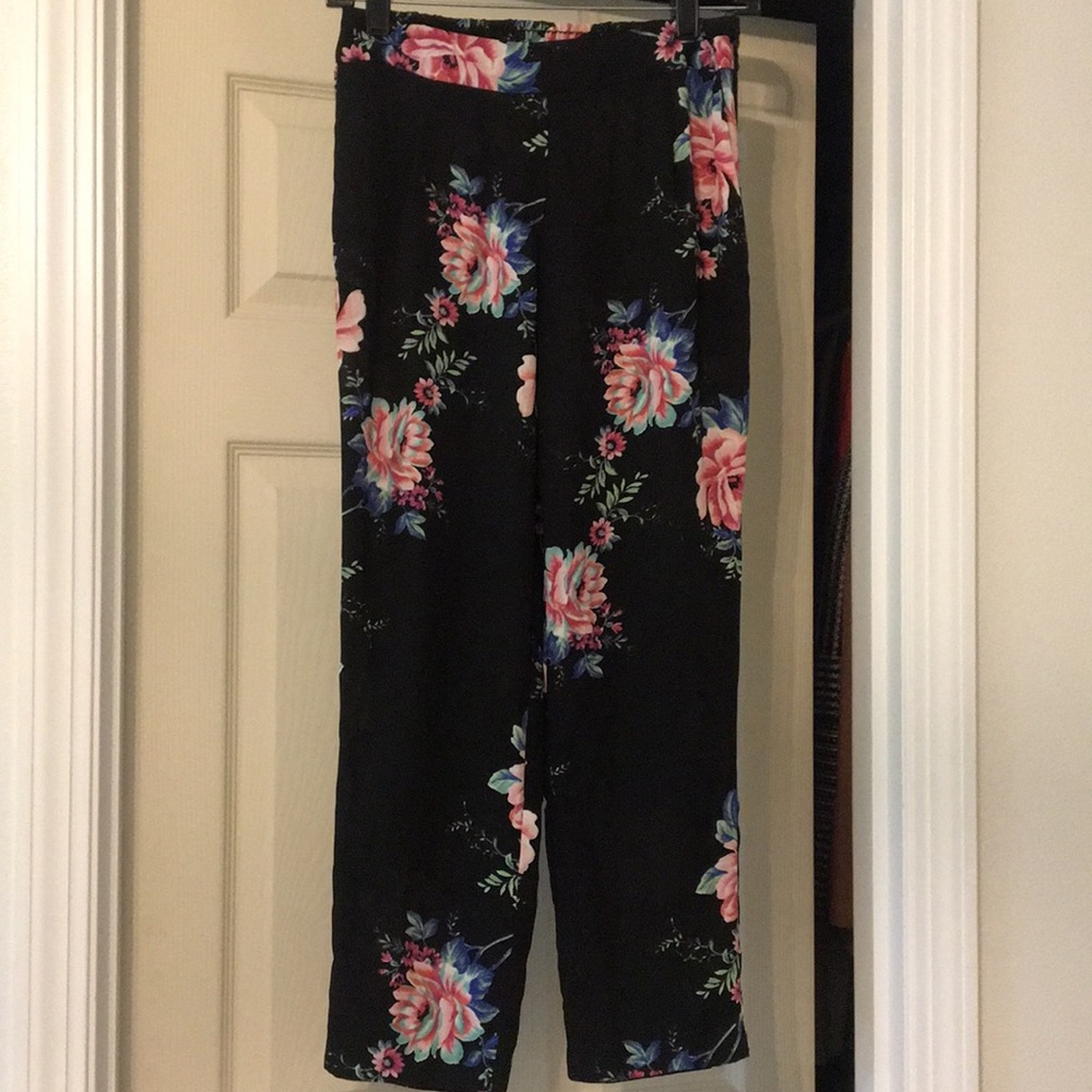 Wayf floral pants